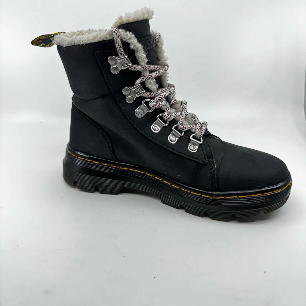 DR MARTEN’S COMBS FAUX SHEARLING LINED CASUAL BOOTS - Picture 4 of 12